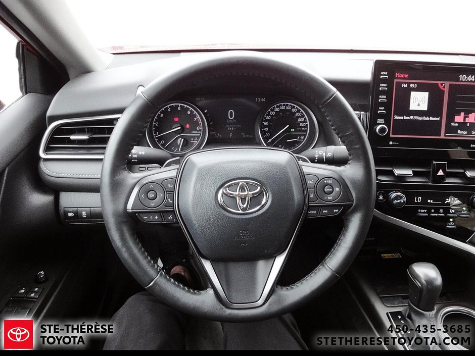 2024 Toyota Camry SE AWD-18