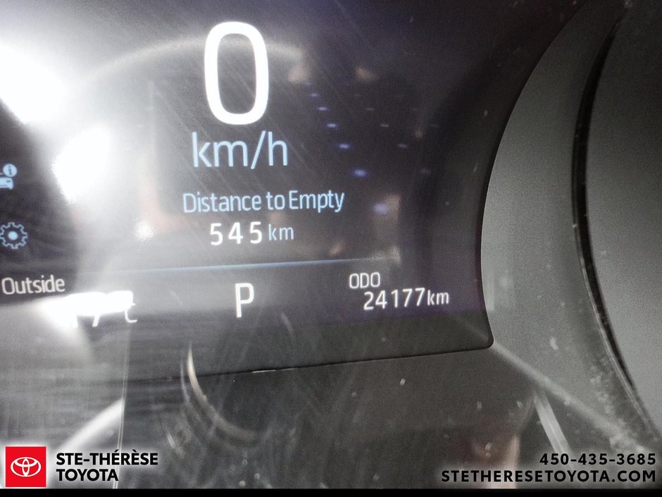 2024 Toyota Camry SE AWD-19