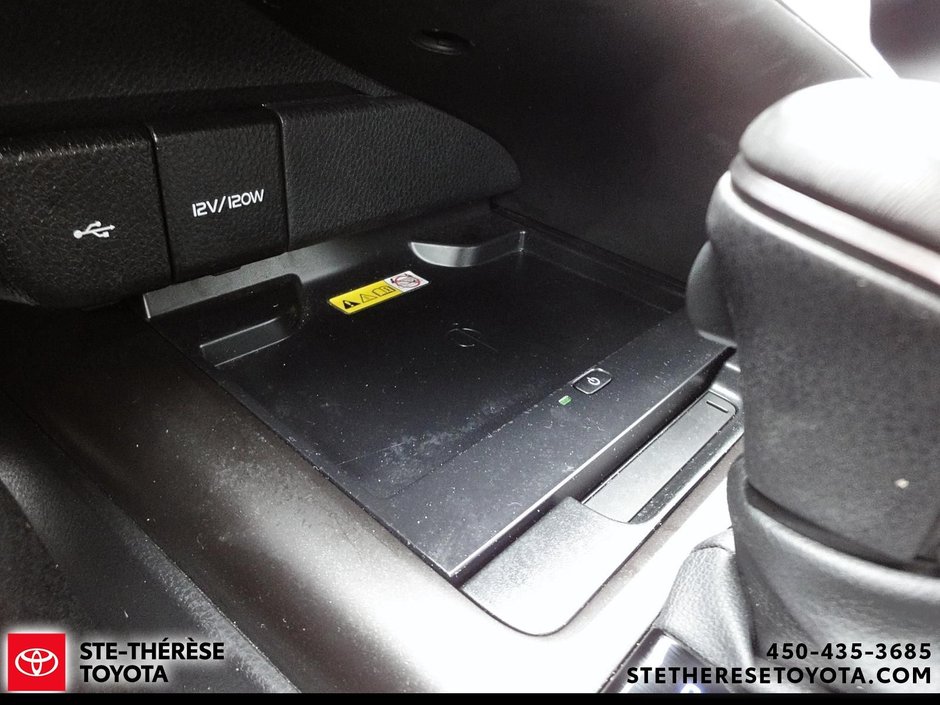 2024 Toyota Camry SE AWD-16