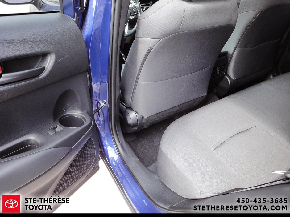 Toyota Corolla Cross LE Premium awd 2022-9