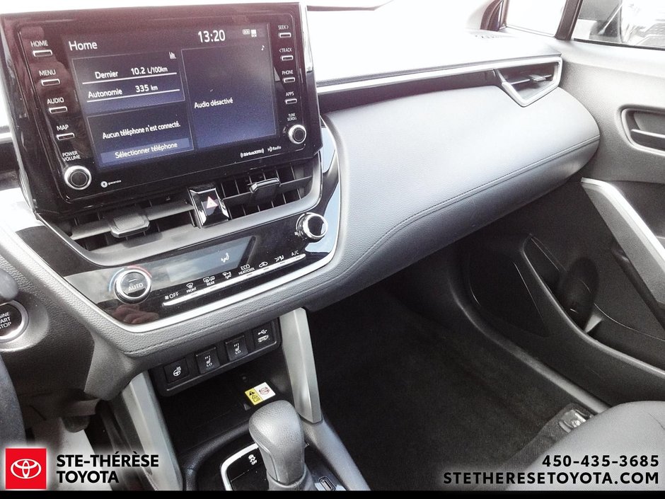 Toyota Corolla Cross LE Premium awd 2022-15