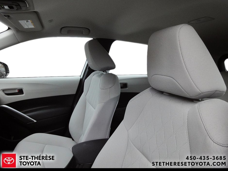 2023 Toyota Corolla Cross L AWD-14
