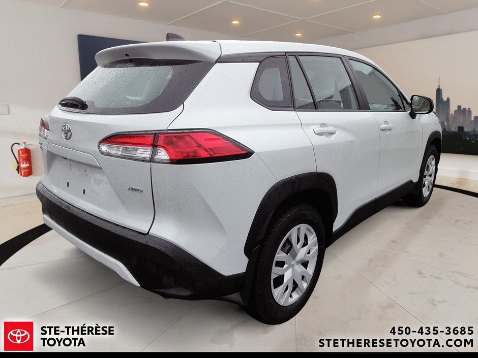 2023 Toyota Corolla Cross L AWD-5