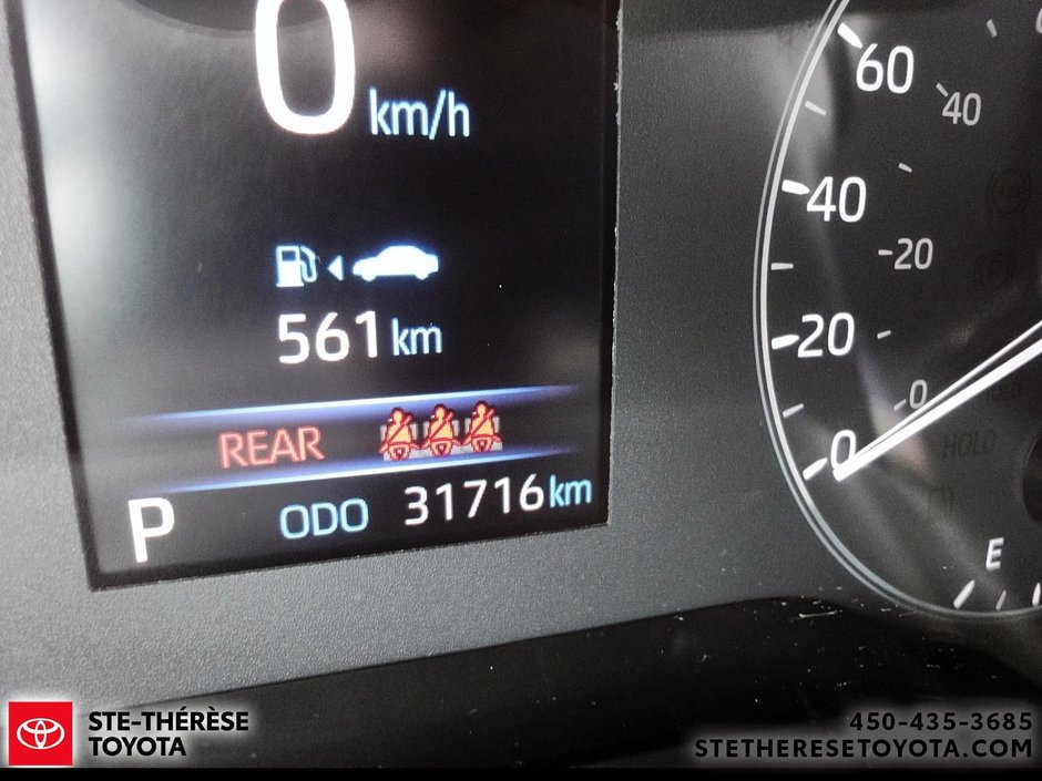 2023 Toyota Corolla Cross SE HYBRID-16