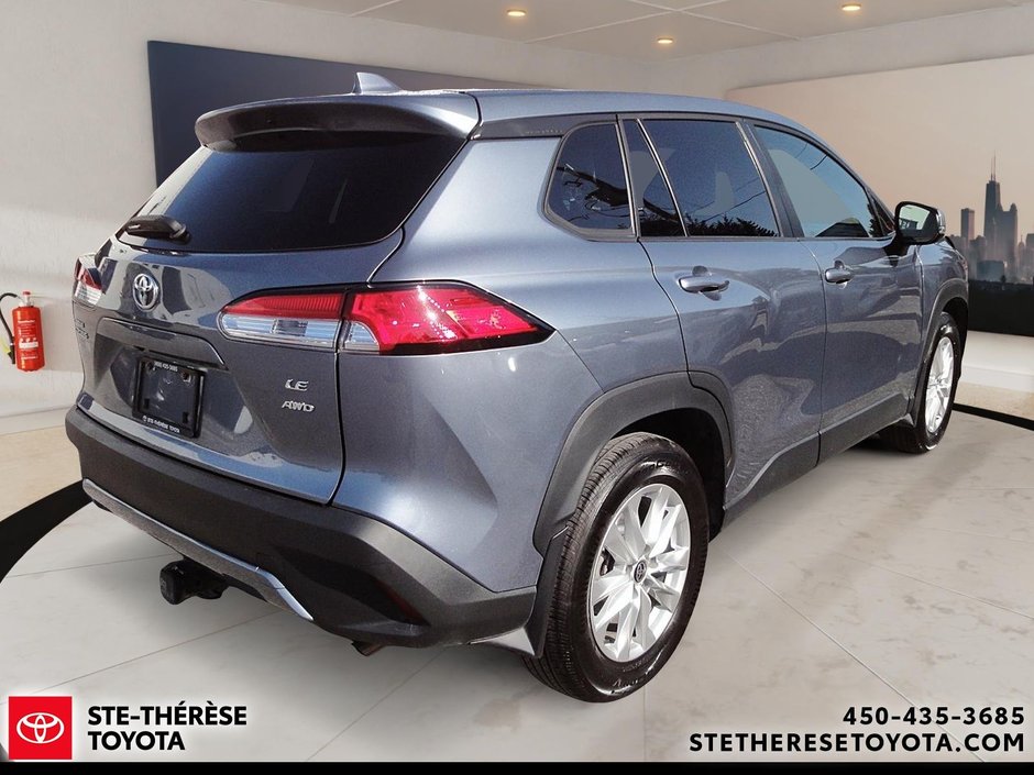 Toyota Corolla Cross LE AWD 2023-4