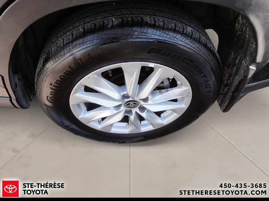 Toyota Corolla Cross LE AWD 2024-1