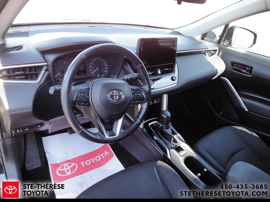 Toyota Corolla Cross LE AWD 2024-11