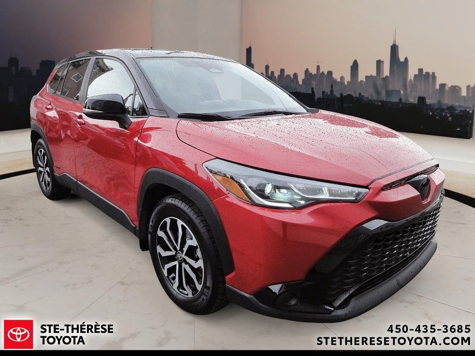 2024 Toyota Corolla Cross SE Hybride-3