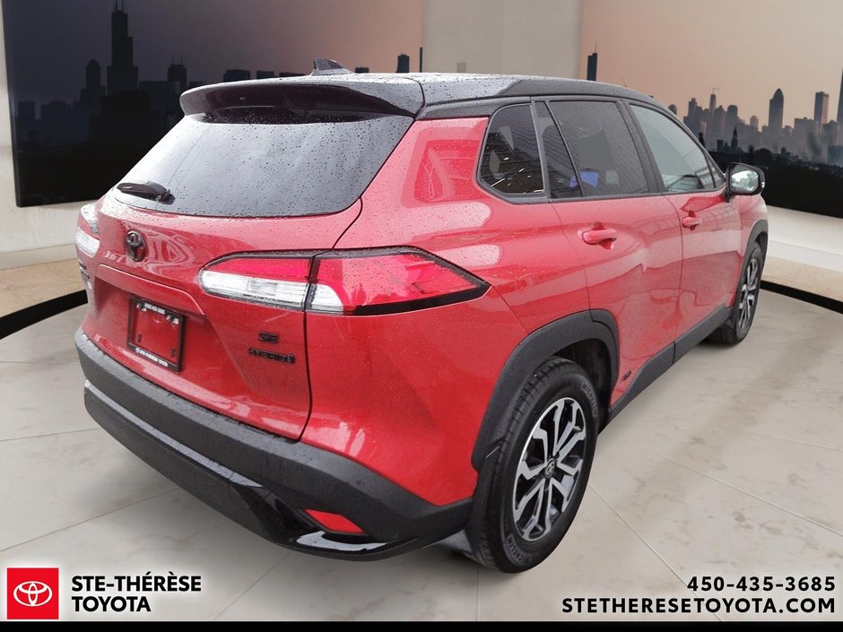 2024 Toyota Corolla Cross SE Hybride-5