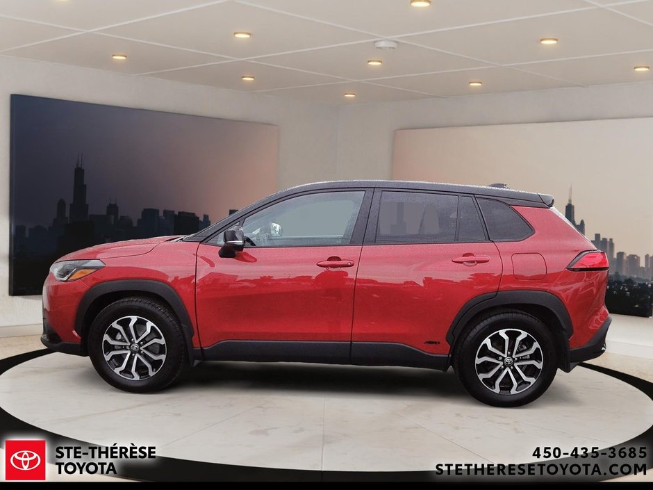 2024 Toyota Corolla Cross SE Hybride-0