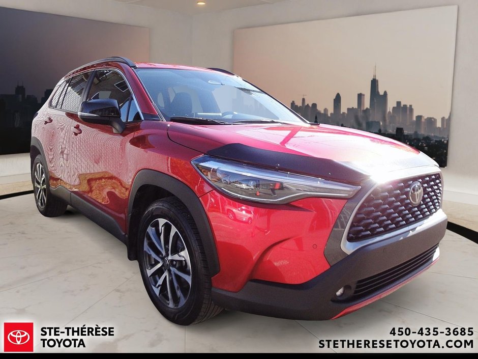 2025 Toyota Corolla Cross XLE AWD-4