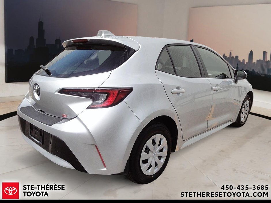 Toyota Corolla Hatchback SE 2024-4