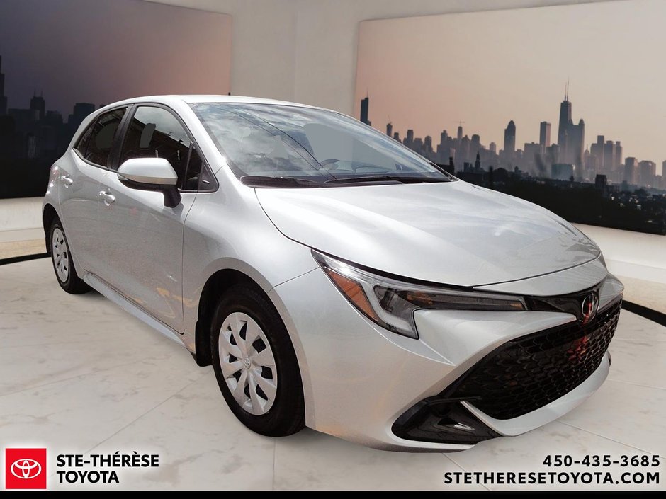 Toyota Corolla Hatchback SE 2024-2
