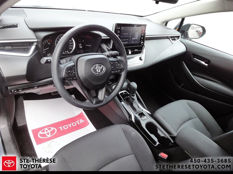 Toyota Corolla LE 2021-13