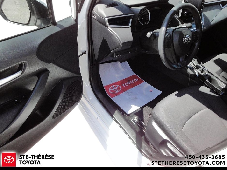 2021 Toyota Corolla LE-11