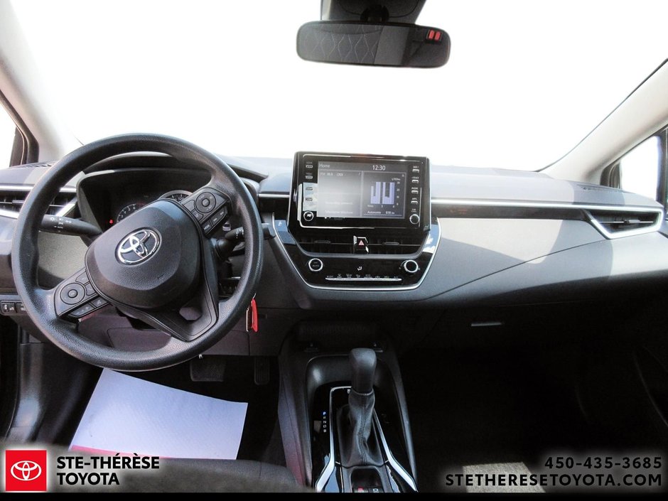 Toyota Corolla LE 2021-10