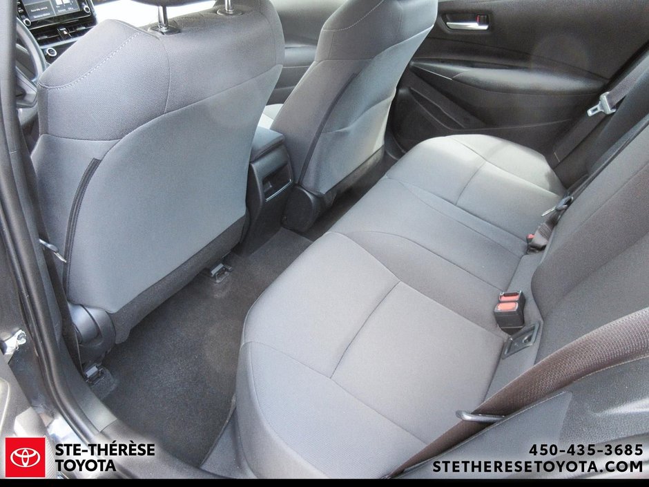 Toyota Corolla LE 2021-9