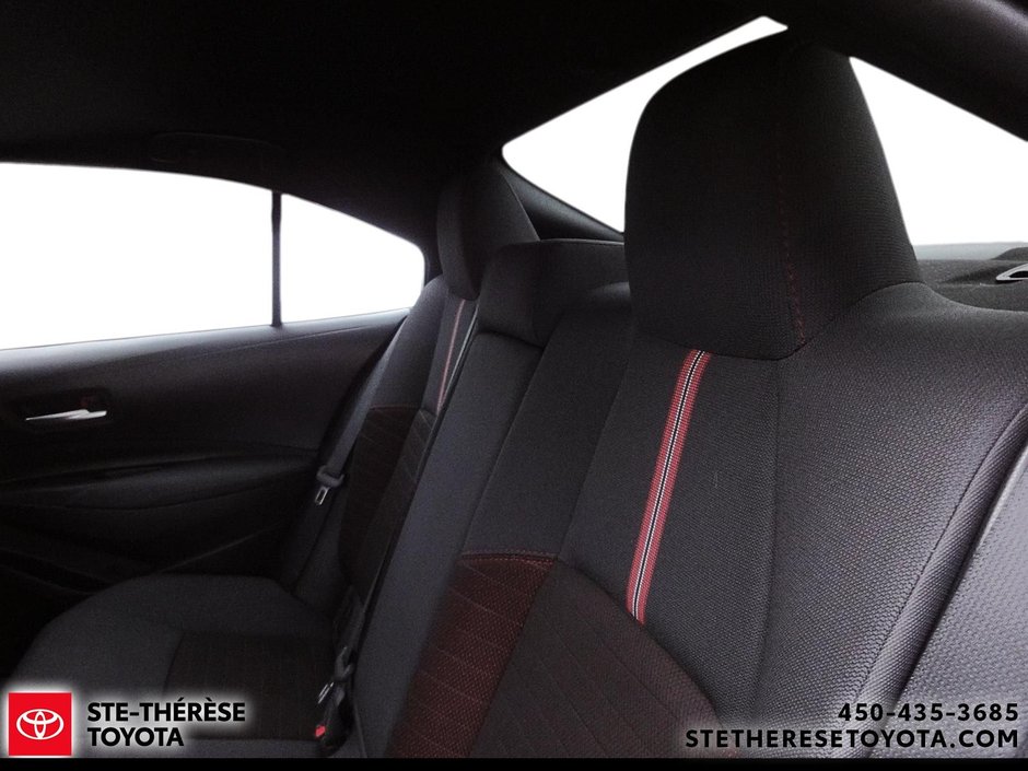 2023 Toyota Corolla awd Hybride SE-8
