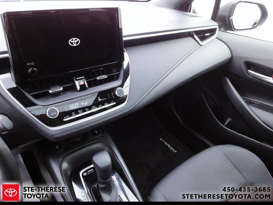 2023 Toyota Corolla awd Hybride SE-13