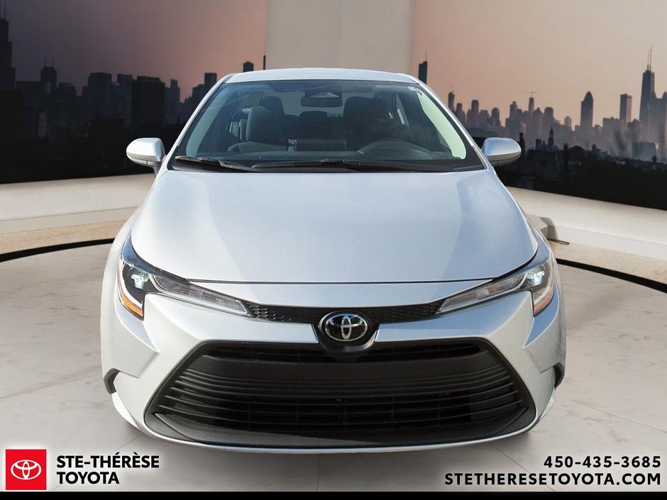 Toyota Corolla LE 2024-7