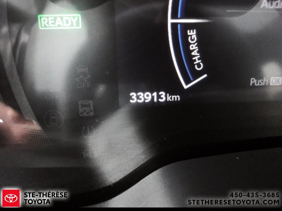 2025 Toyota Corolla HYBRIDE SE AWD-16