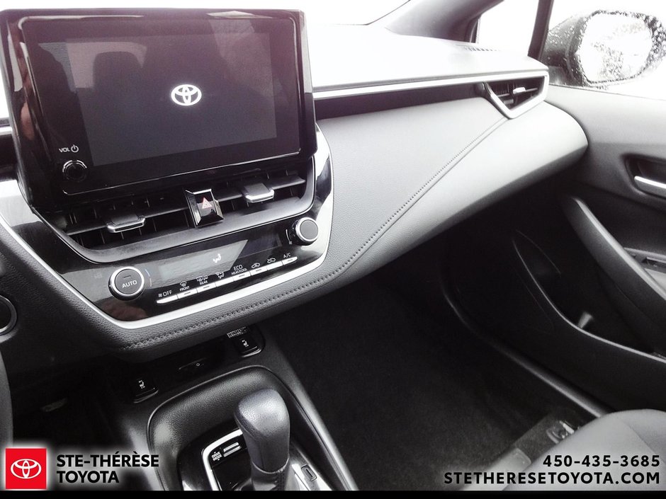 2025 Toyota Corolla HYBRIDE SE AWD-13