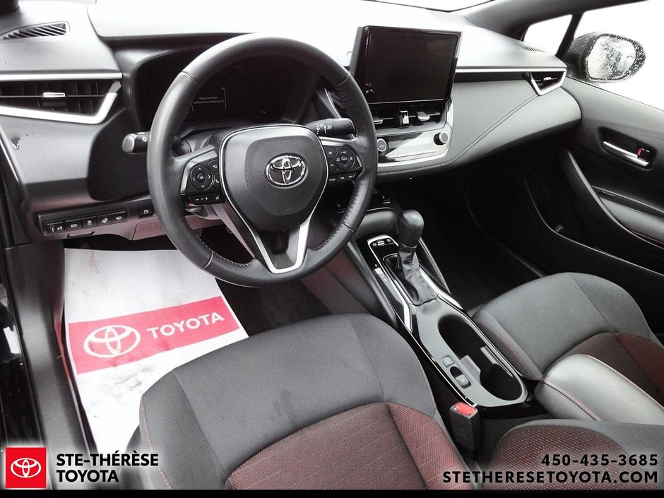 2025 Toyota Corolla HYBRIDE SE AWD-12