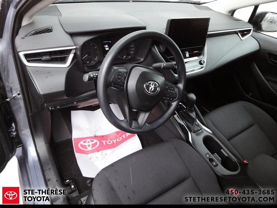 Toyota Corolla LE 2025-11