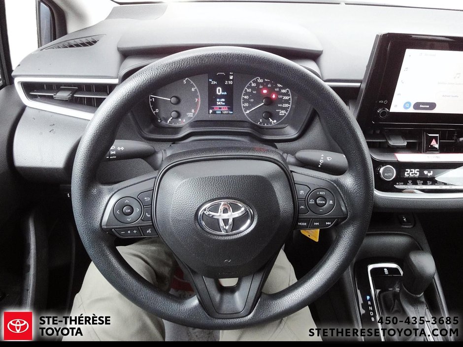 Toyota Corolla LE 2025-14