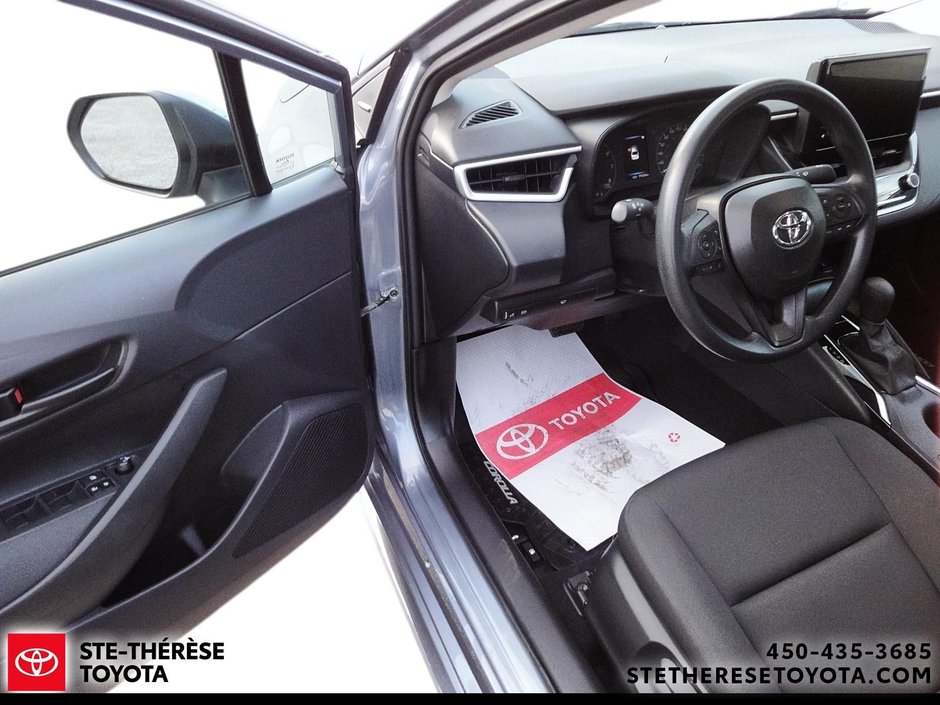 2025 Toyota Corolla LE-11