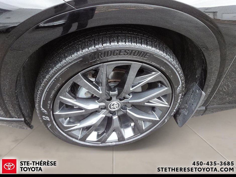 2025 Toyota Crown Signia Limited-1