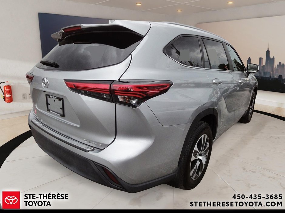 Toyota Highlander XLE AWD 2023-3