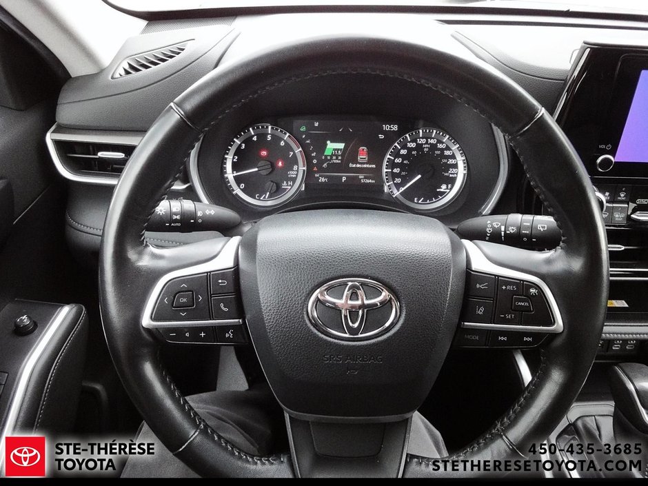 Toyota Highlander XLE AWD 2023-16