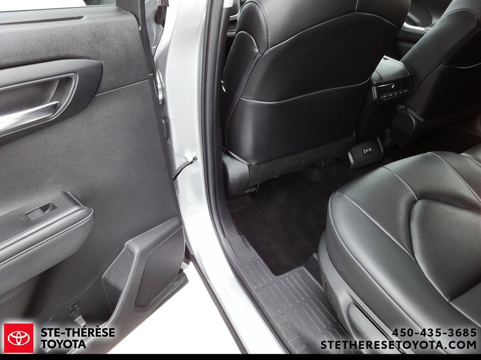 Toyota Highlander XLE AWD 2023-7