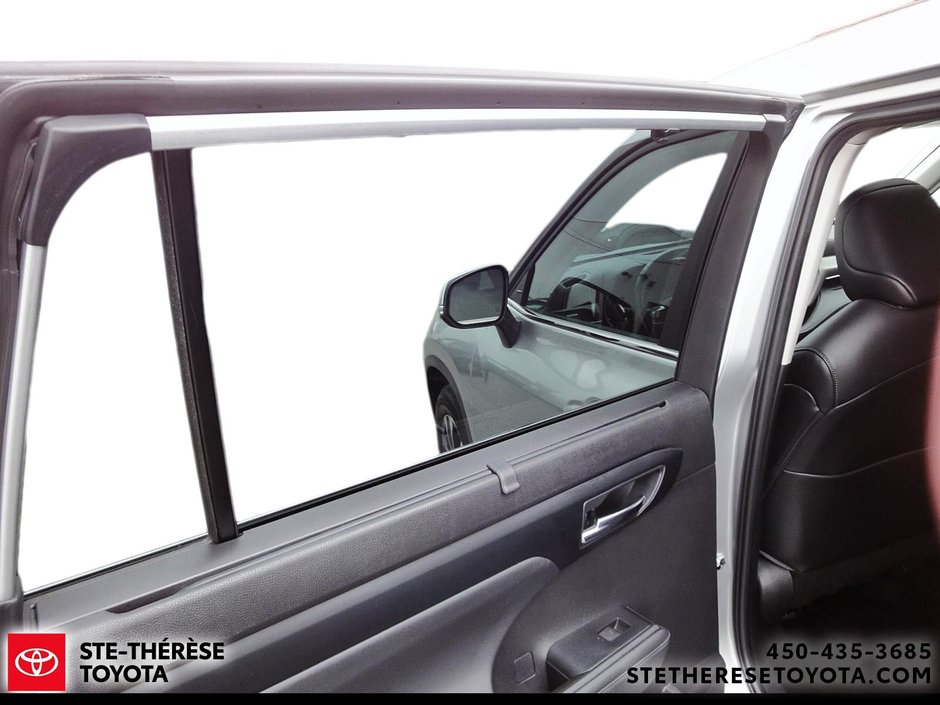 Toyota Highlander XLE AWD 2023-8