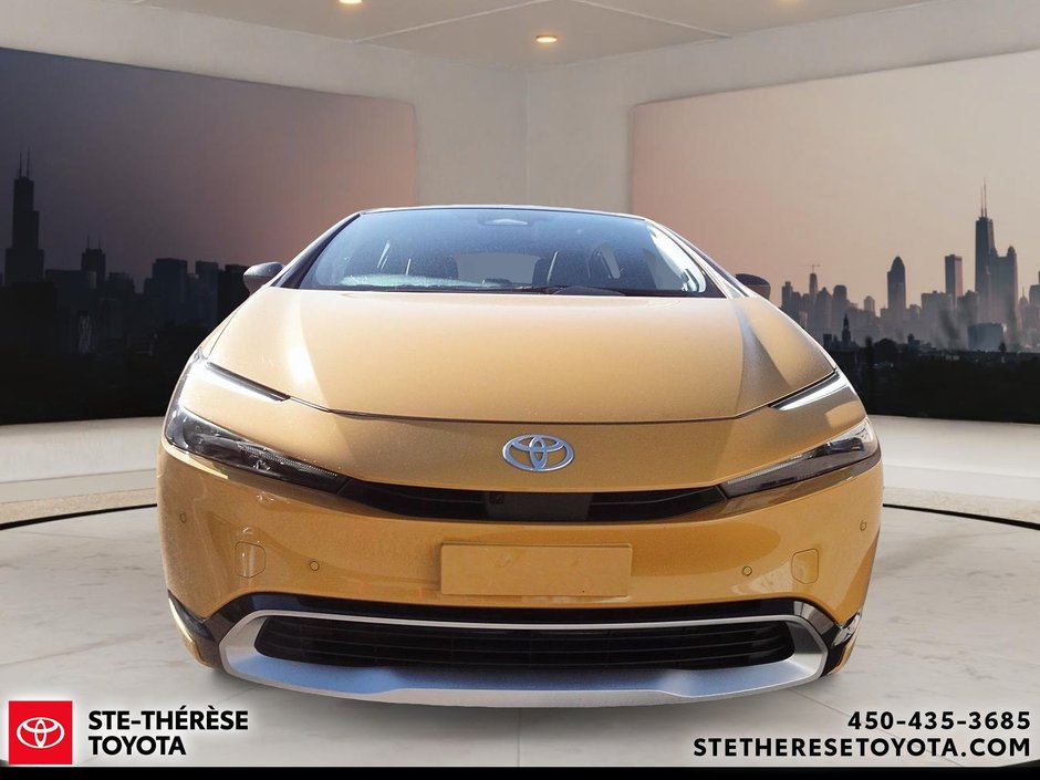 2025 Toyota Prius Plug-In Hybrid XSE Premium-3