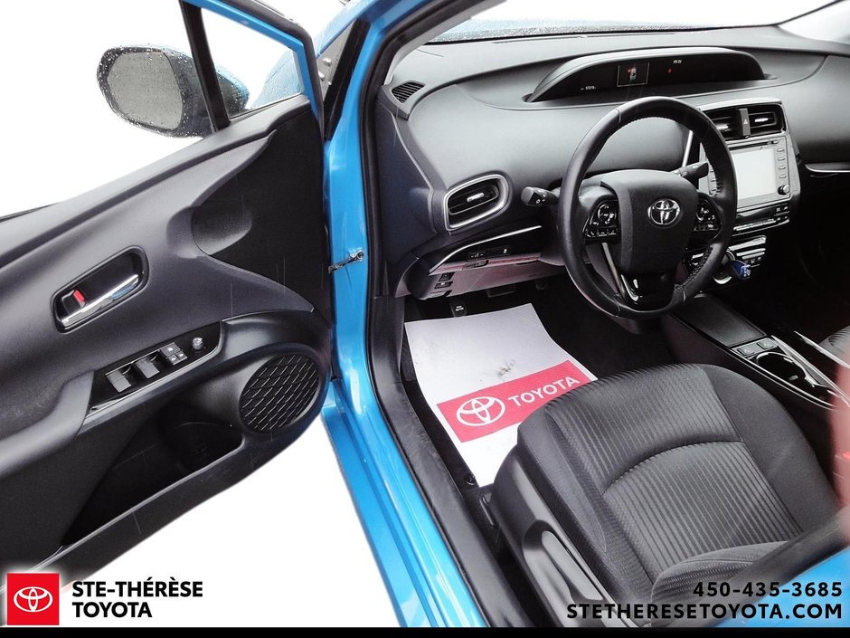 2021 Toyota Prius Prime Base-11