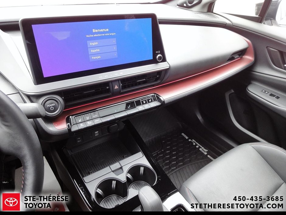 2024 Toyota Prius Prime XSE Premium-15