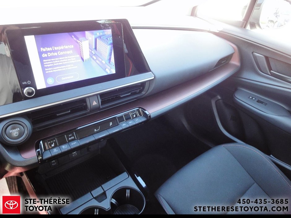 Toyota Prius Prime SE 2024-22