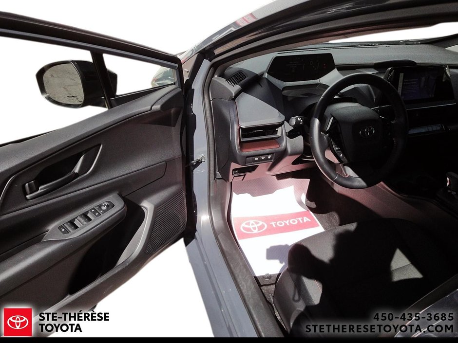 Toyota Prius Prime SE 2024-19