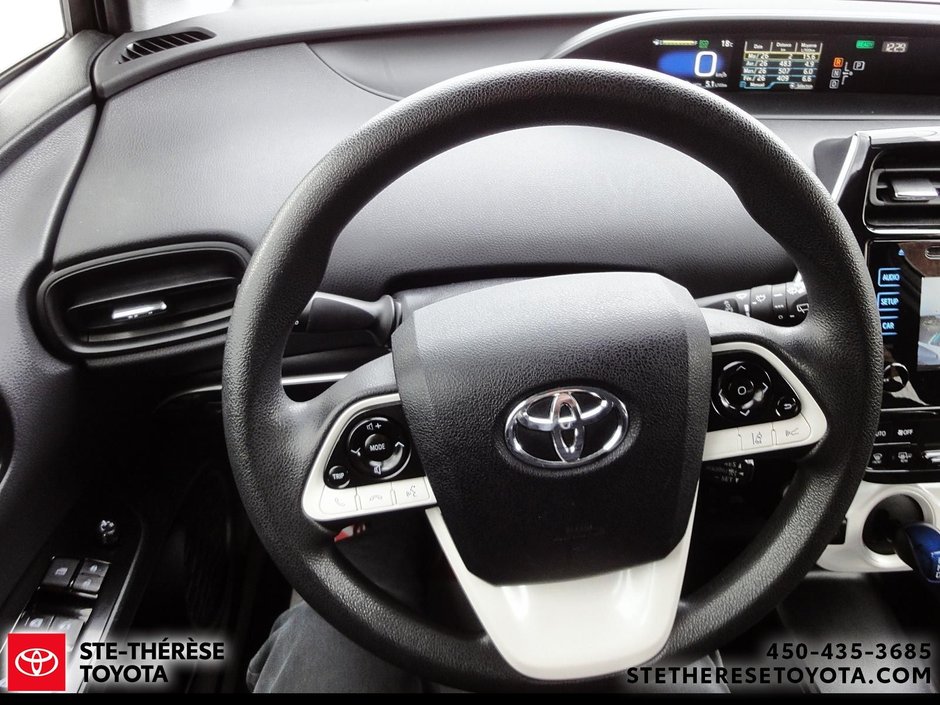 2018 Toyota Prius Base-17