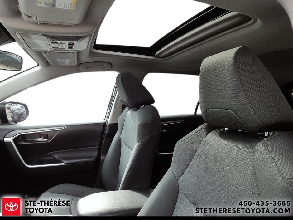 Toyota RAV4 Hybride Hybrid XLE 2022-13