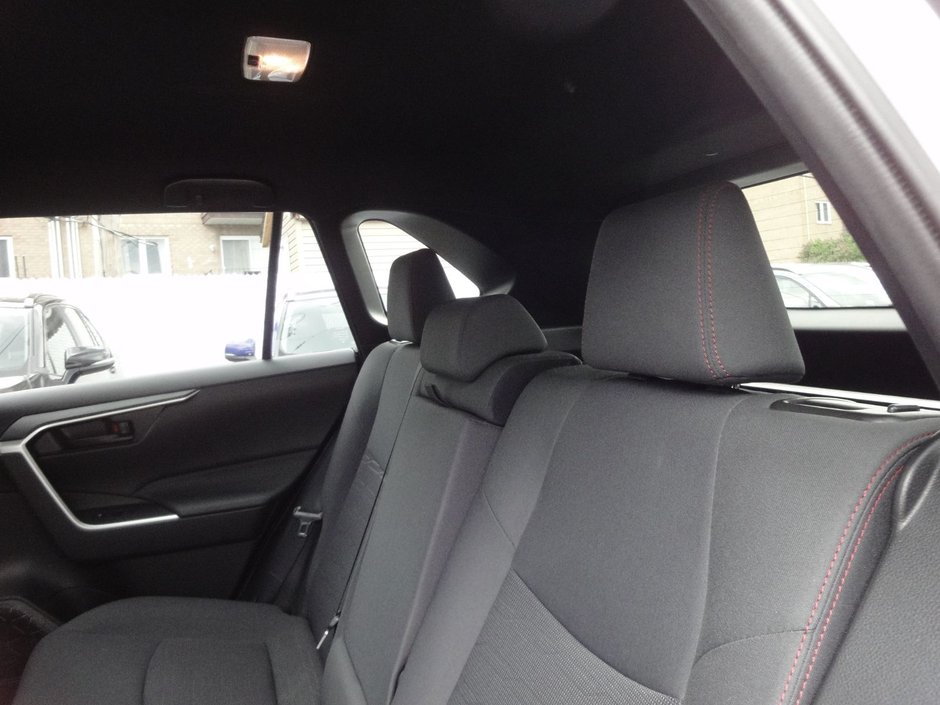 Toyota RAV4 Prime SE 2021-9