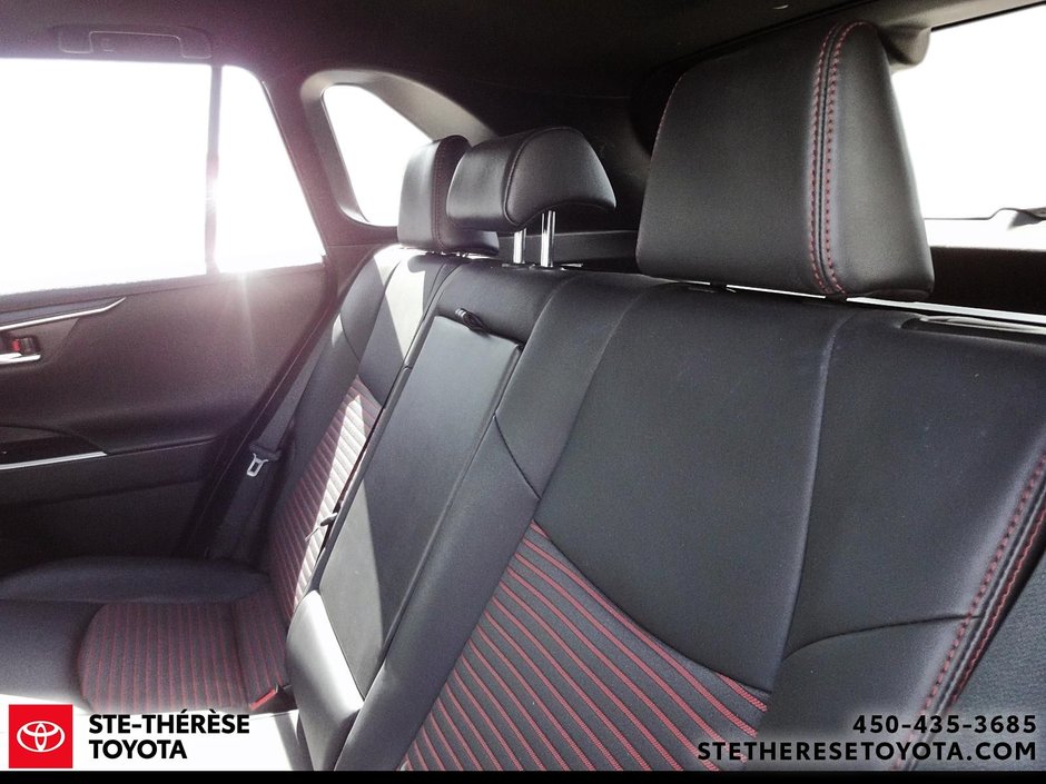 2022 Toyota RAV4 Prime XSE-9
