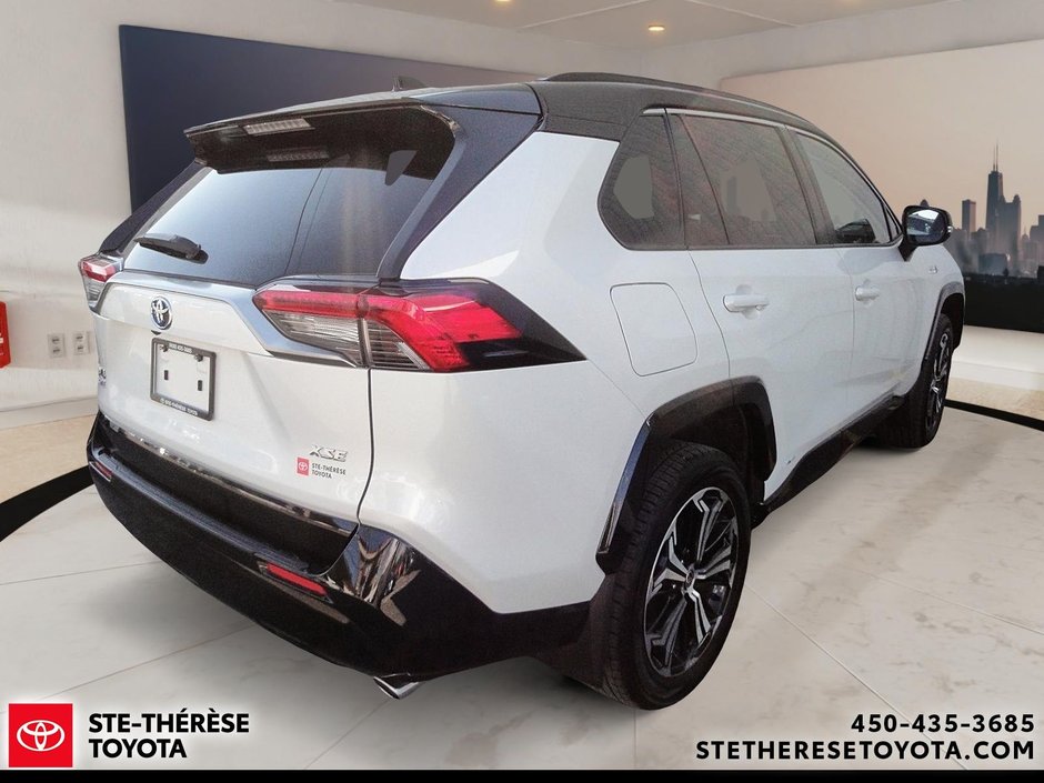 2023 Toyota RAV4 Prime XSE-3