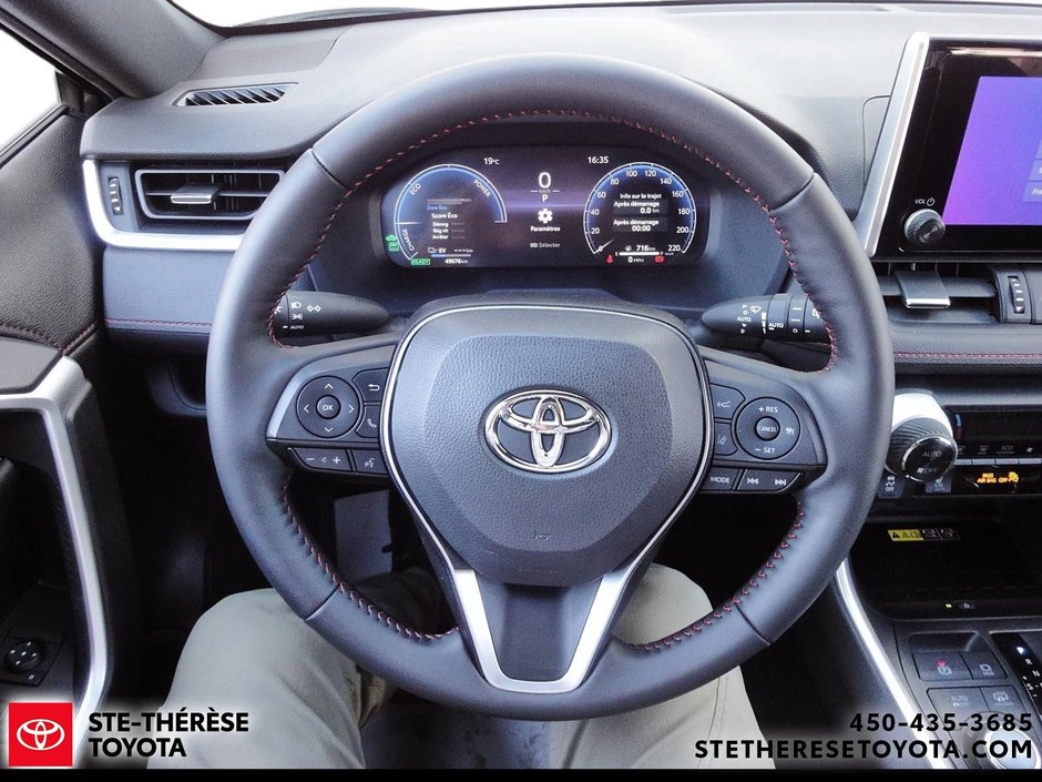 2023 Toyota RAV4 Prime XSE-15