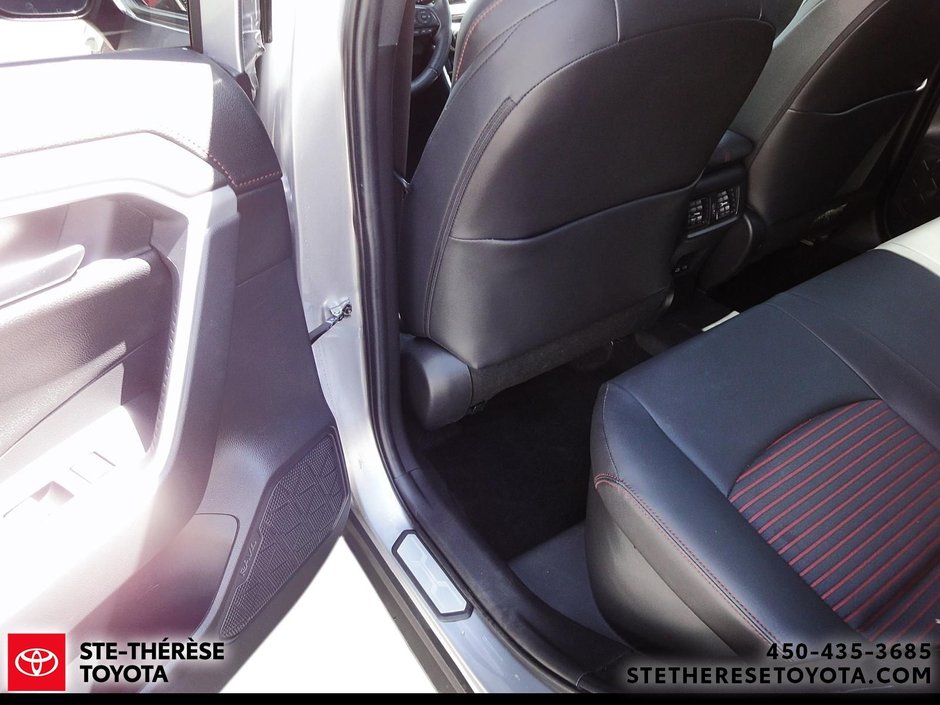Toyota RAV4 Prime XSE  AWD HYBRID BRANCHABLE 2024-9
