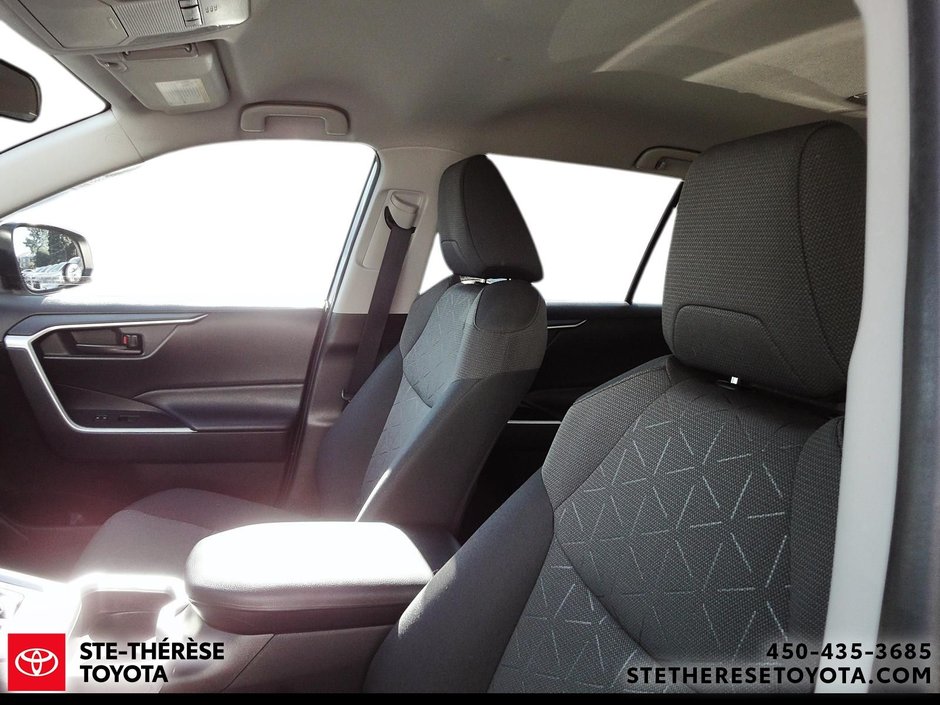 Toyota RAV4 LE Traction Avant 2020-10