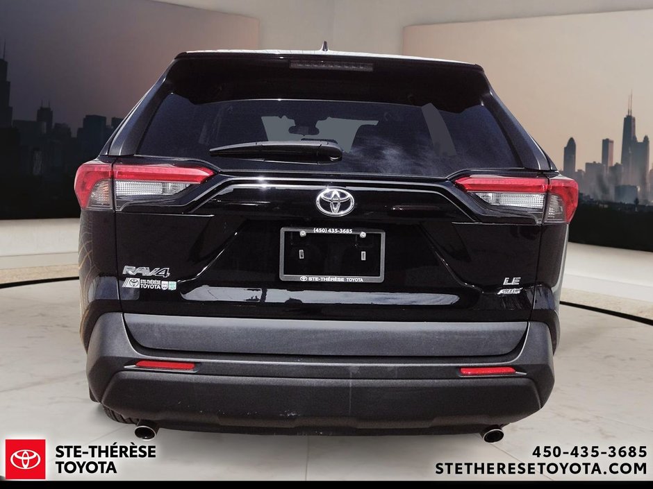 2021 Toyota RAV4 LE AWD-5