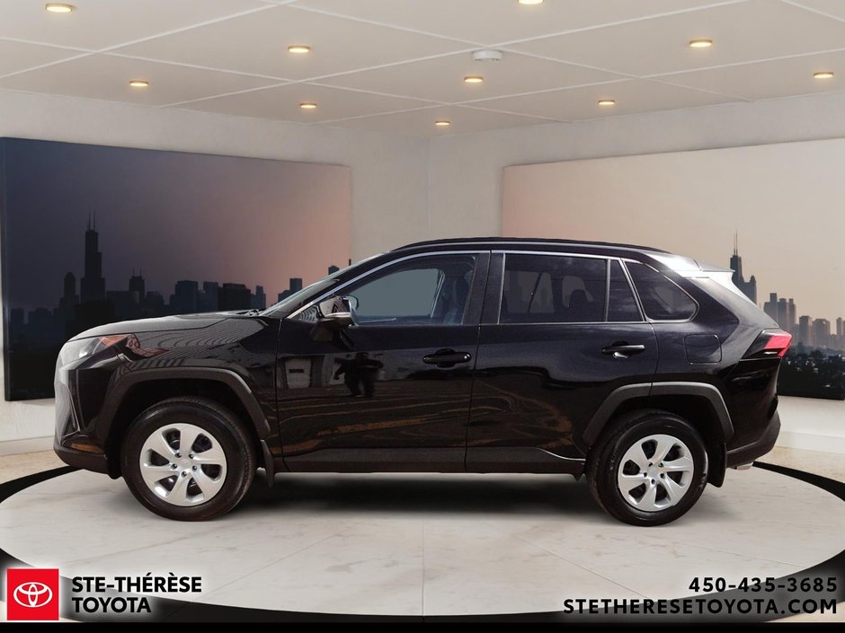 2021 Toyota RAV4 LE AWD-0